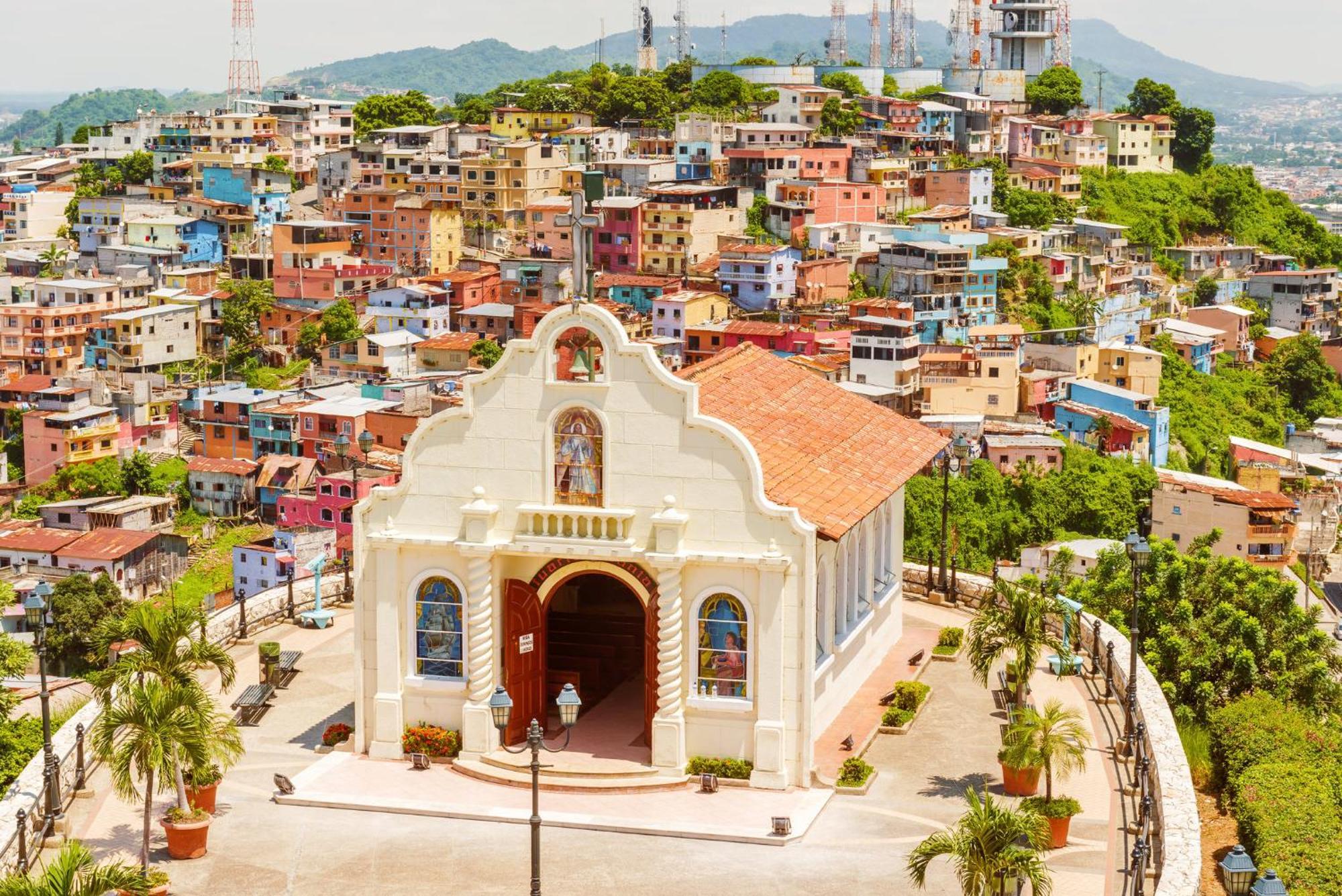 Holiday Inn Guayaquil Airport By Ihg Ngoại thất bức ảnh View of the church of San Francisco