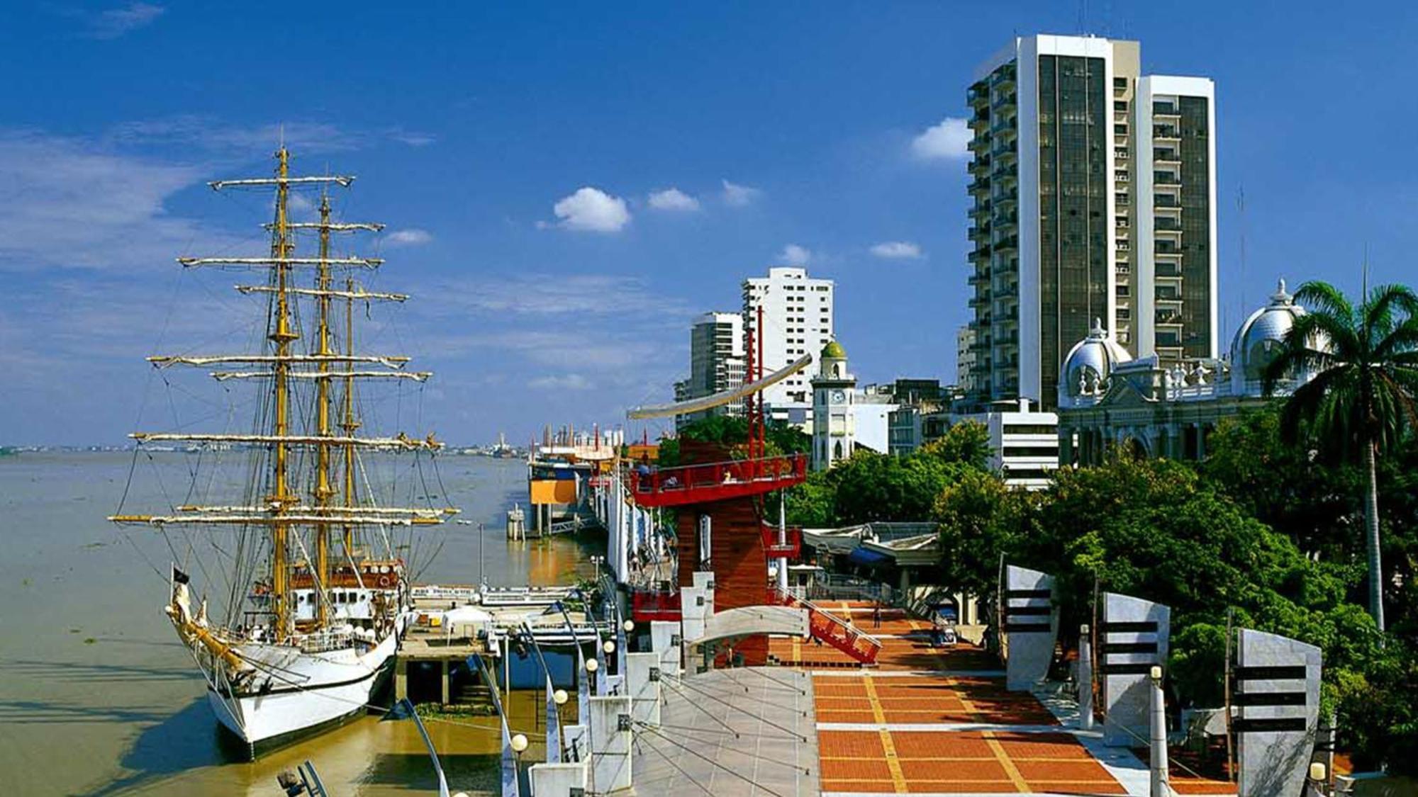 Holiday Inn Guayaquil Airport By Ihg Ngoại thất bức ảnh The Marina